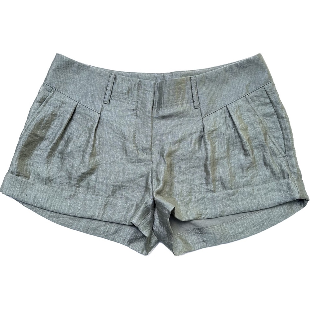 Express women’s Casual Shorts Silver Gray size: 4